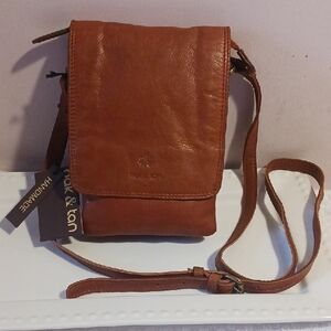 Gorgeous! Oak & Tan  Handmade Cognac Leather Crossbody Bag ⚜️ 3 Compartments